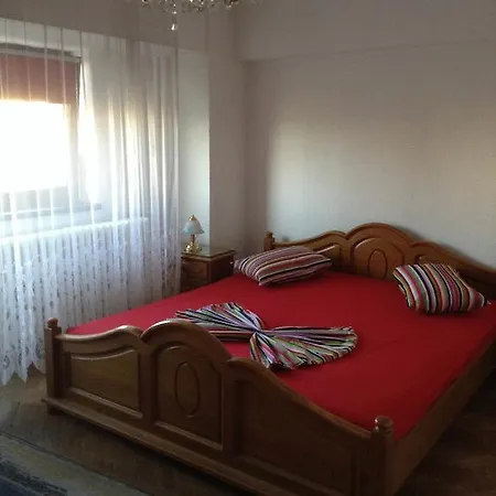 Apartment Uniriicc Bucharest